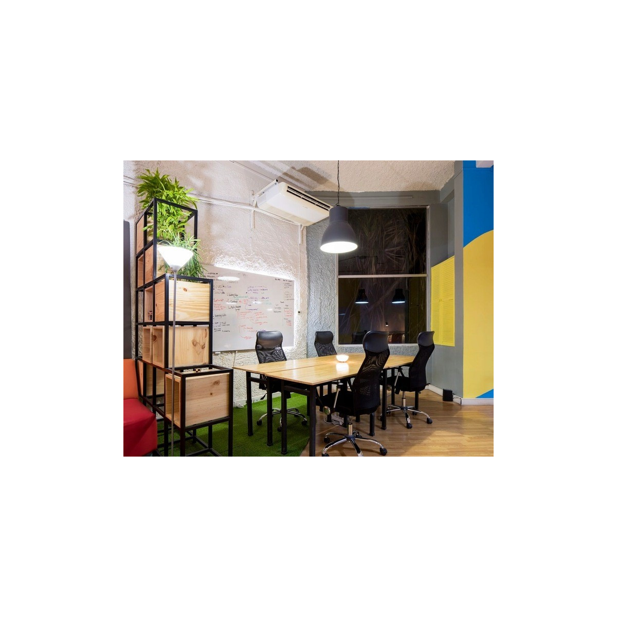 Scaun de birou PREMIUM de culoare neagră