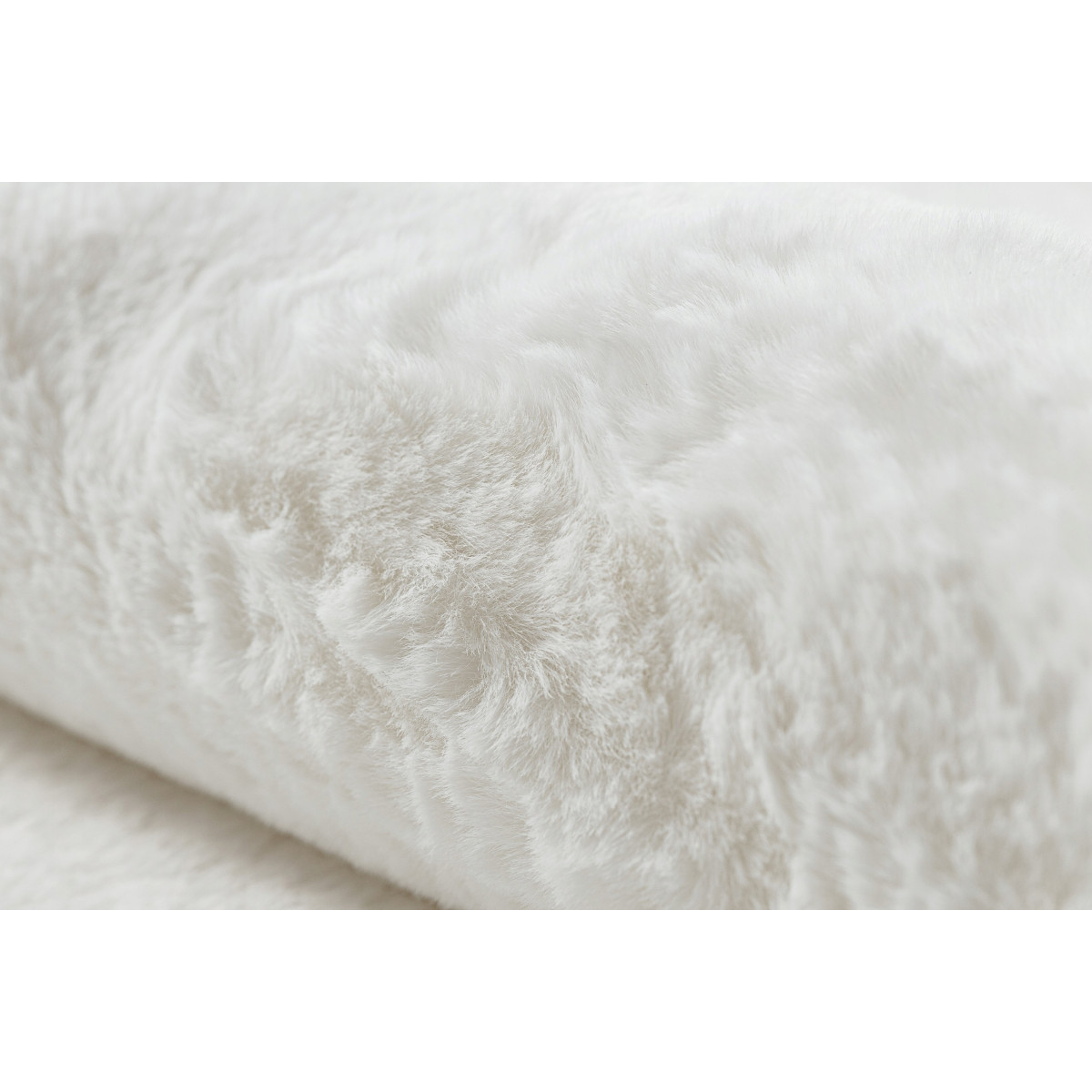 Covoare shaggy de calitate în alb