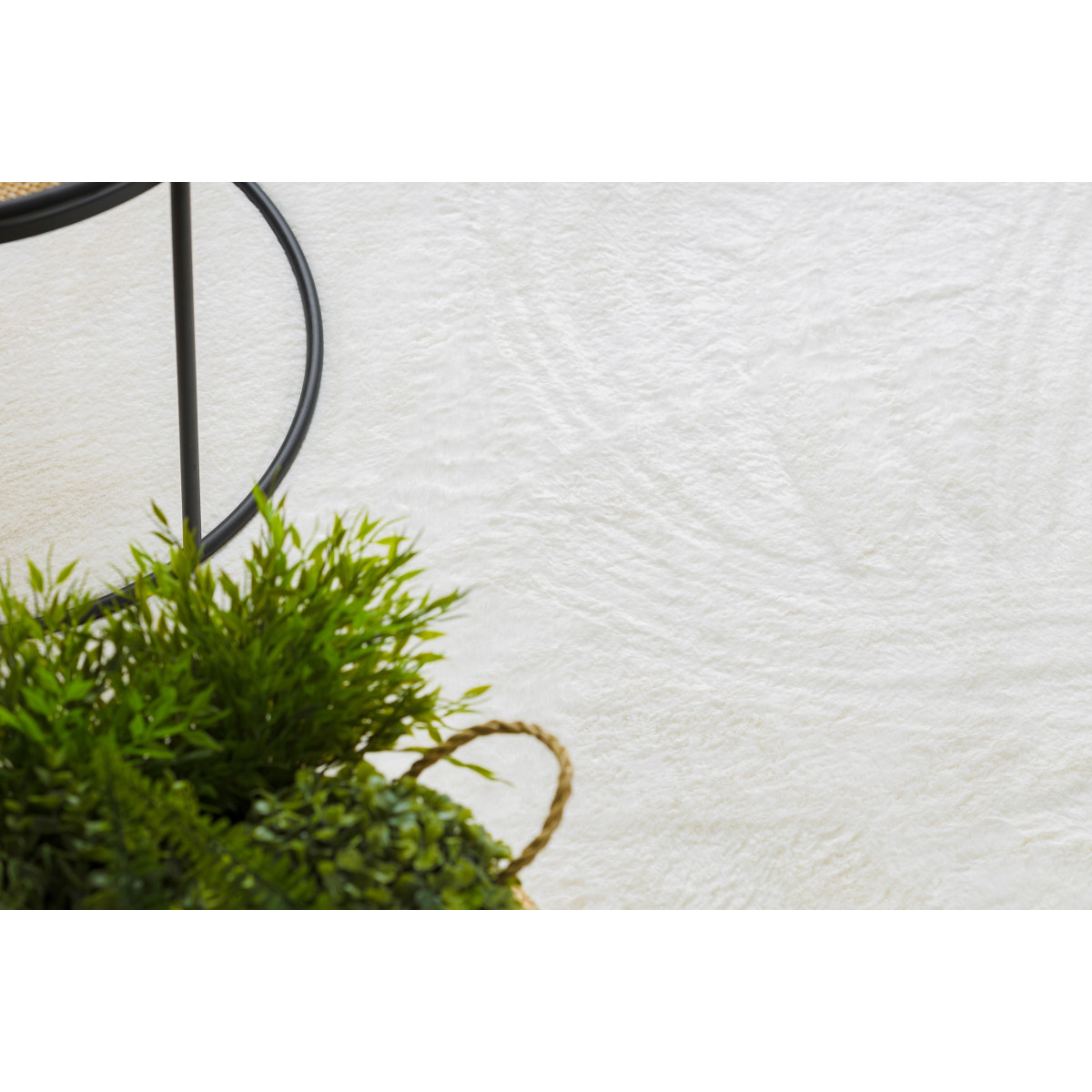 Covoare shaggy de calitate în alb