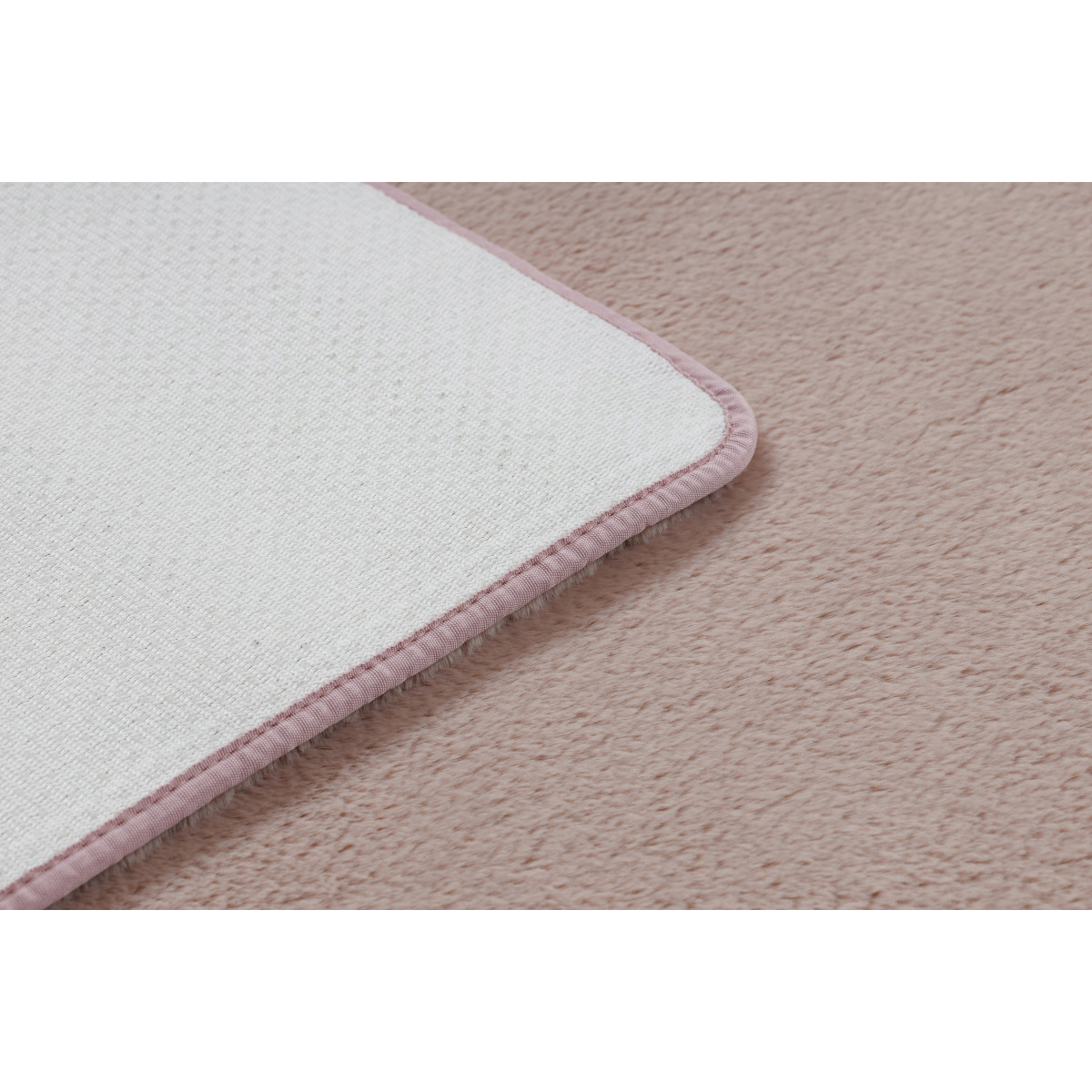 Shaggy covoare de culoare roz