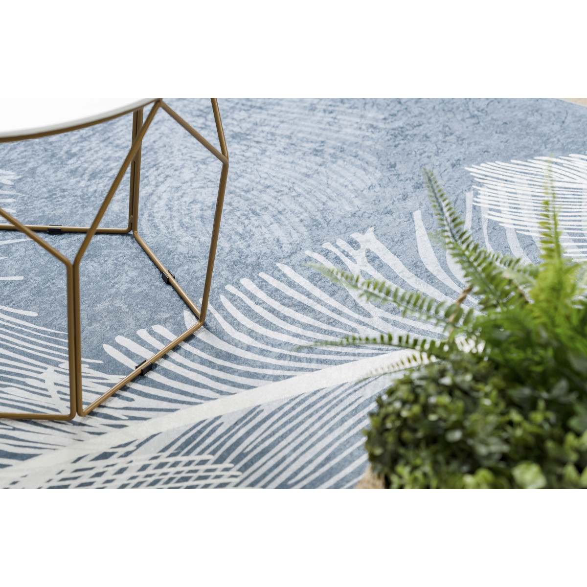 Covor albastru lavabil cu model antiaderent penaj, dimensiuni variate ANDRE