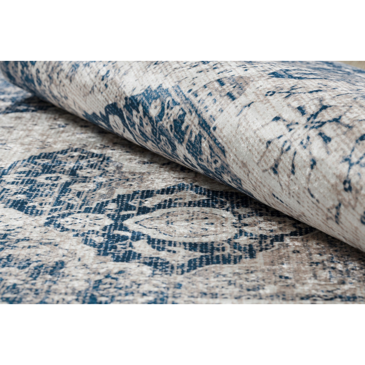 Covor lavandă-albastru, anti-derapant, lavabil, disponibile în diferite dimensiuni ANDRE