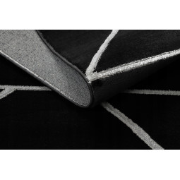 Covoare ieftine de culoare neagră cu model