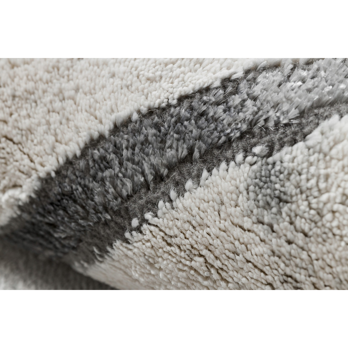 Covoare cu model geometric de culoare albă