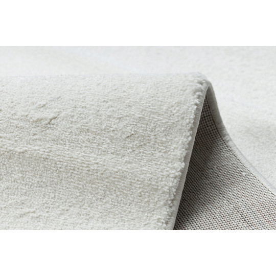 Covoare crem pentru living în diverse dimensiuni