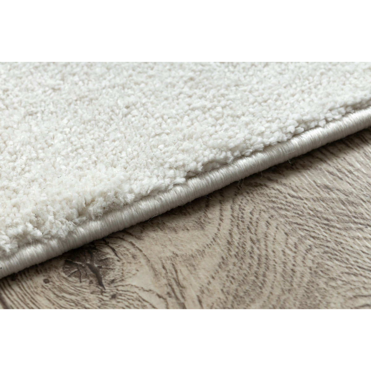 Covoare crem pentru living în diverse dimensiuni