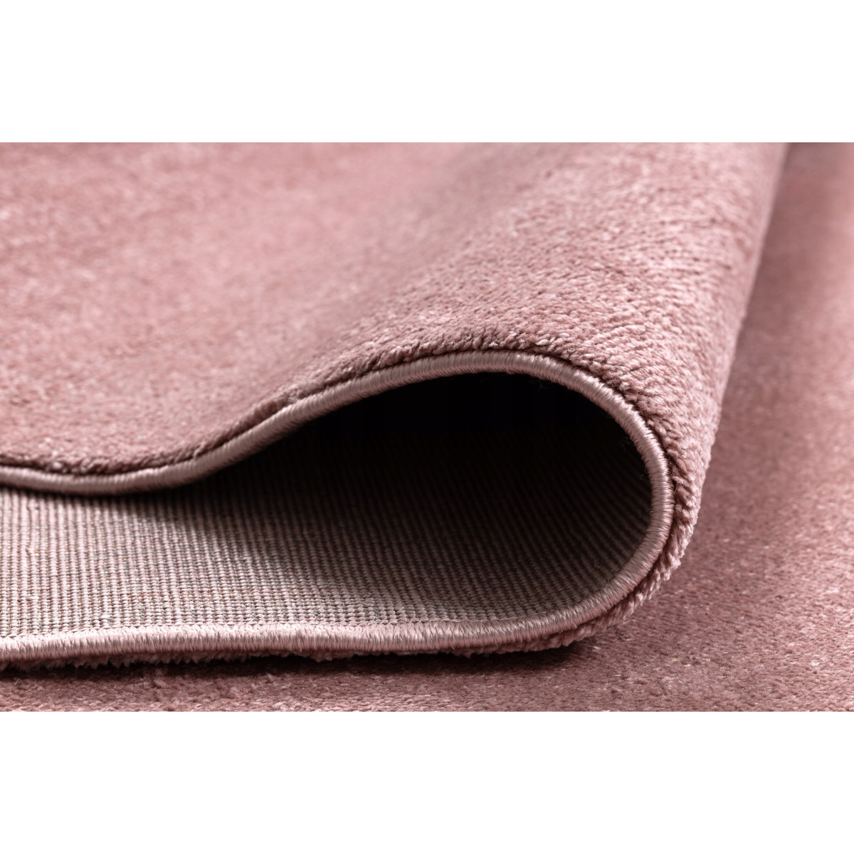 Covor universal de culoare roz în dimensiuni diferite