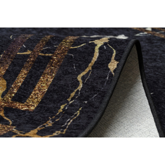 Covor original pentru living, de culoare neagră