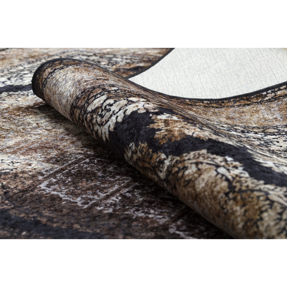 Covor modern pentru living de culoare maro