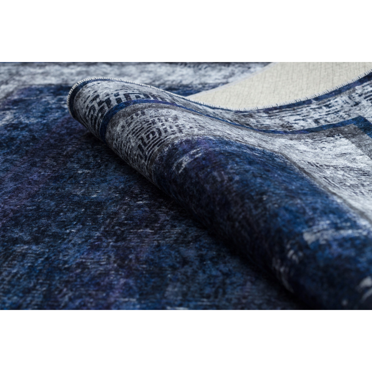 Covor vintage albastru în diverse dimensiuni din colecția MIRO