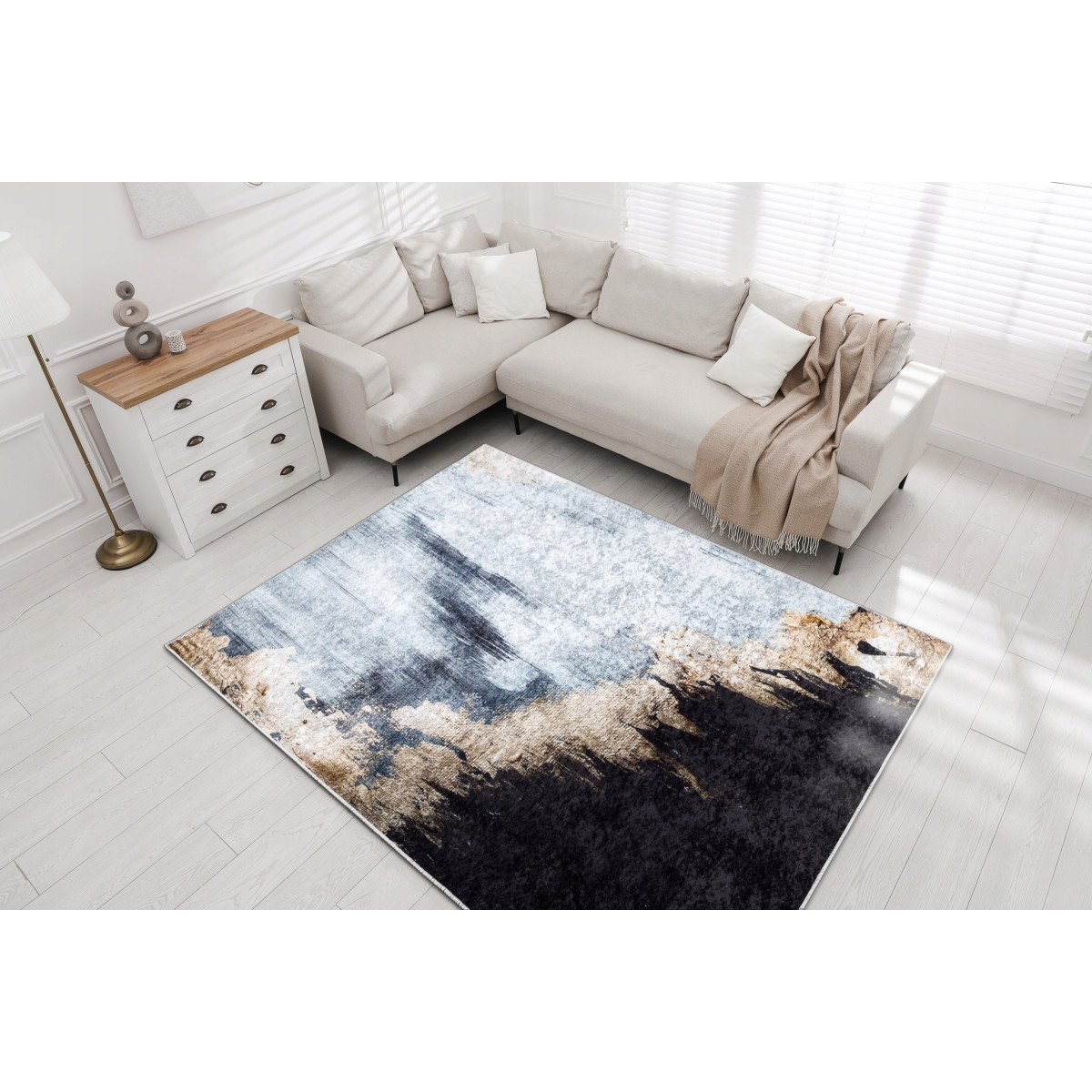 Covor modern abstract în nuanțe de albastru și negru MIRO