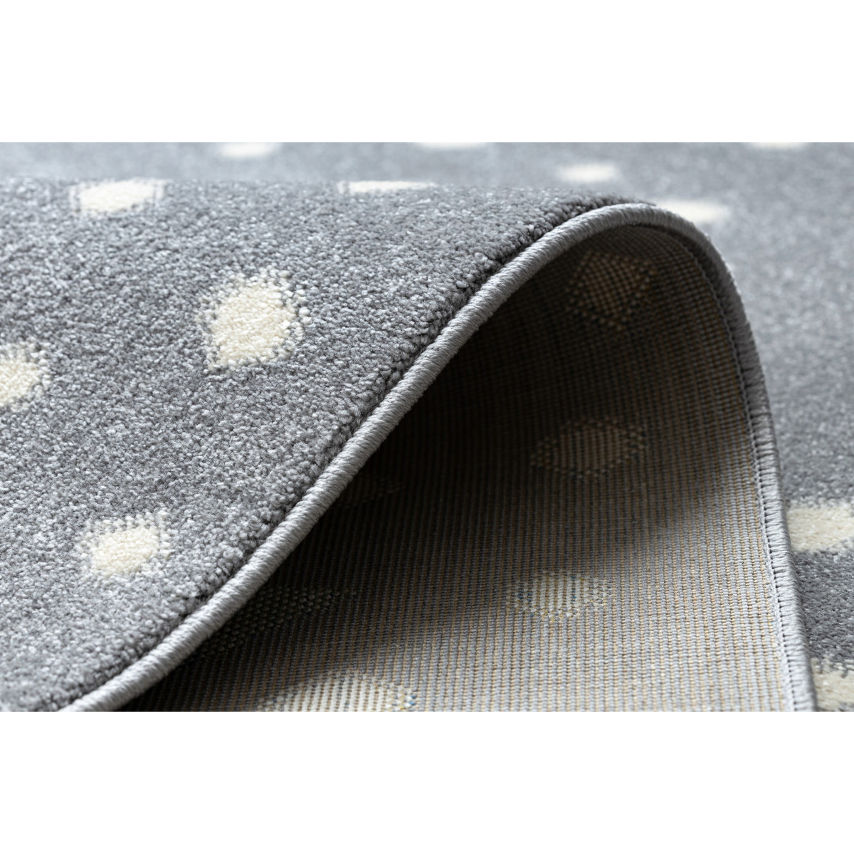 Covor de copii de calitate în diferite dimensiuni PETIN