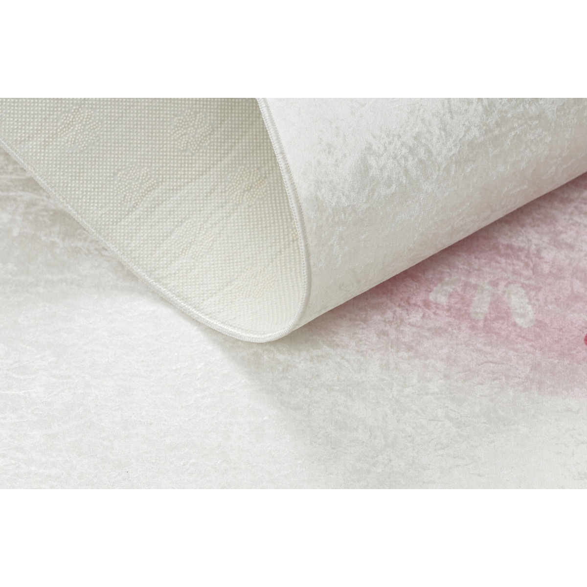 Covor bambino de calitate pentru copii cu un unicorn