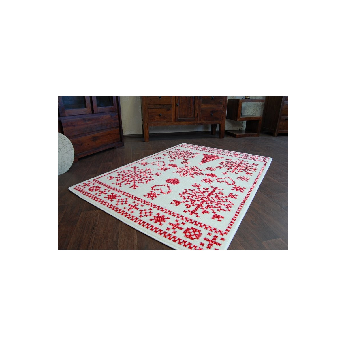 Covorase cu motive de Crăciun în culoarea roșie