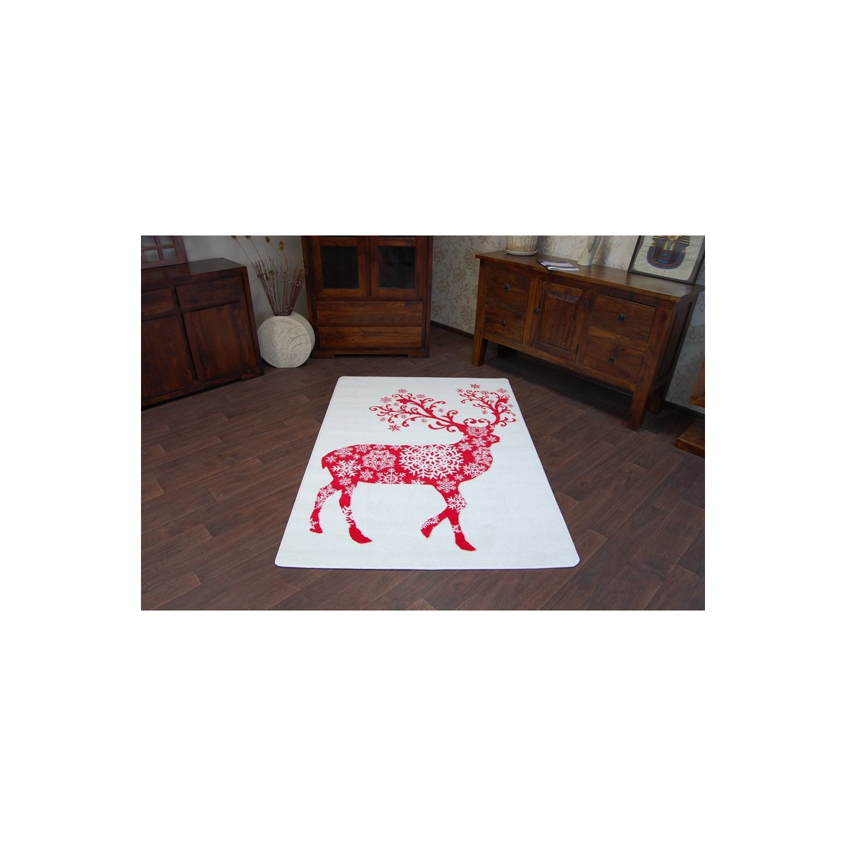 Un covor de calitate pentru Crăciun cu un ren