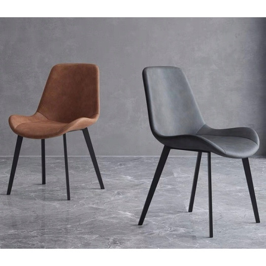 Scaun de dining de culoare maro din piele ecologică