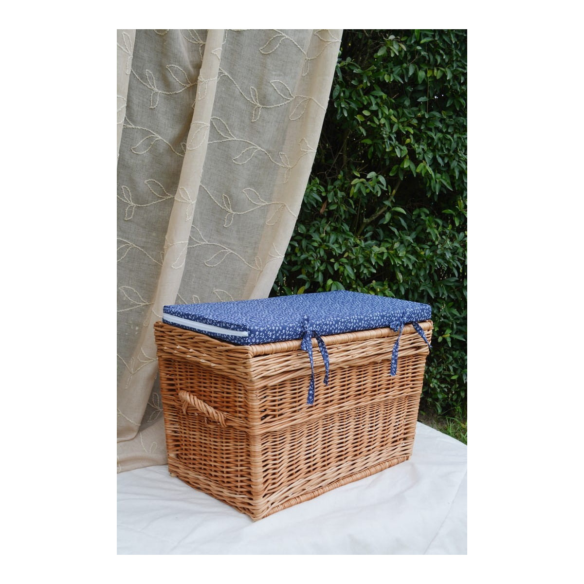 Coș de depozitare din rattan de calitate pentru camera copilului, de culoare albastră