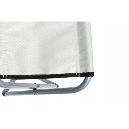 Set turistic de scaune și masă de culoare albă