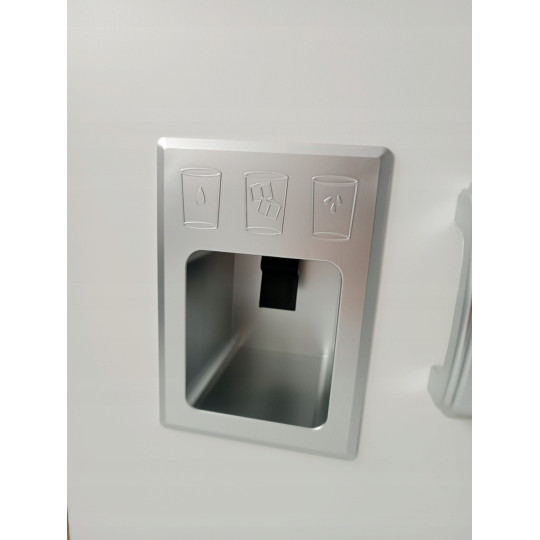 Bucătării de lemn pentru copii cu iluminat LED la un preț super.