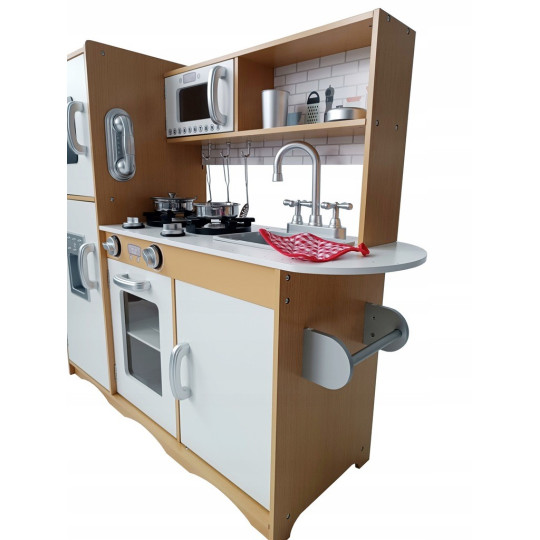 Bucătării de lemn pentru copii cu iluminat LED la un preț super.