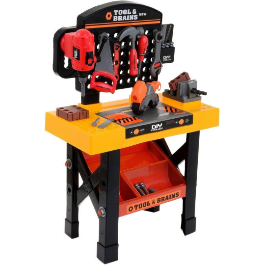 Birou de lucru cu uneltele pentru micii meșteșugari