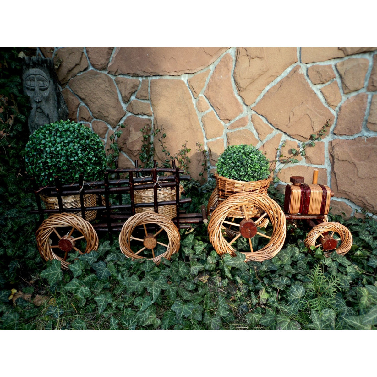 Decorare pentru grădină tractor din ratan