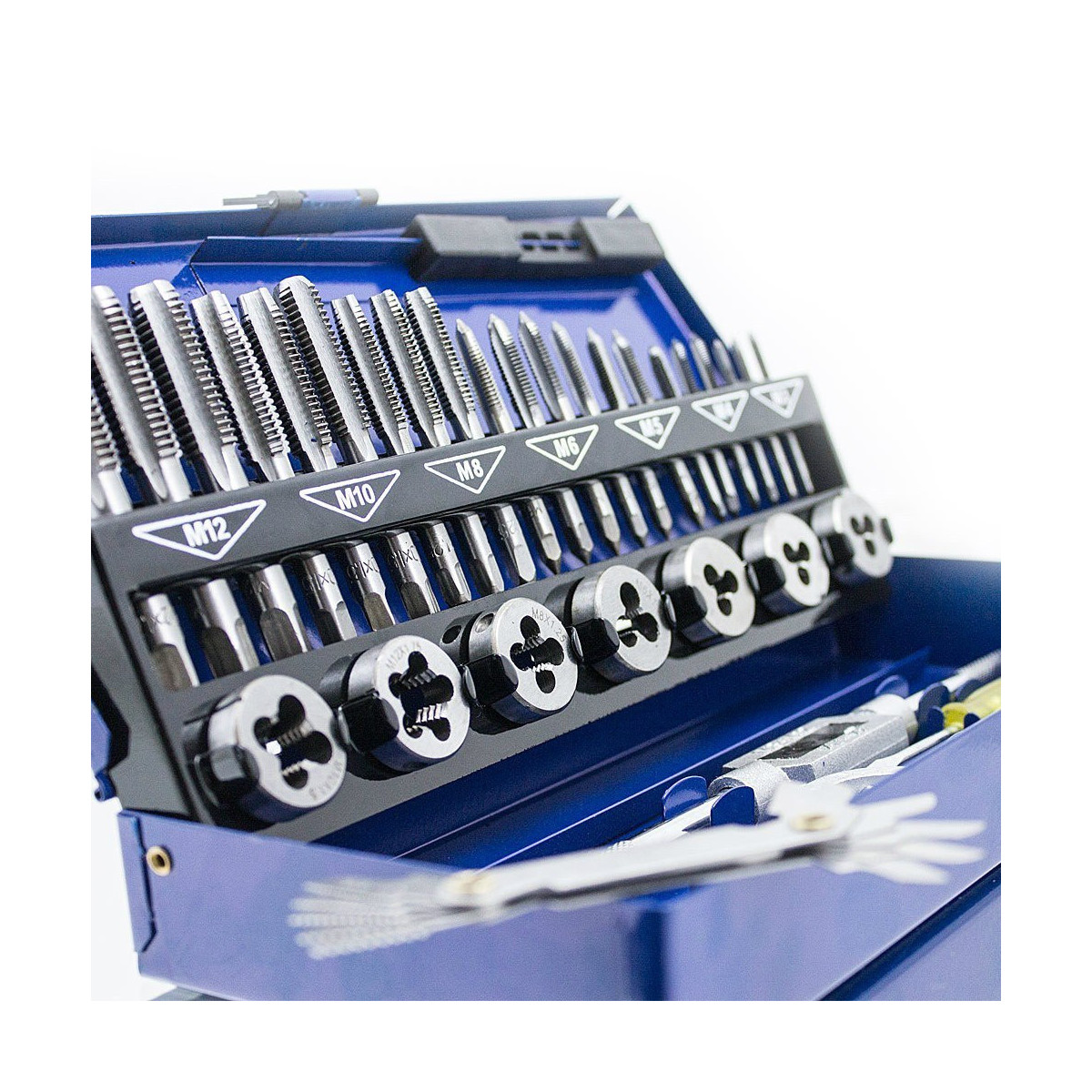 Set de nituri 32 elemente