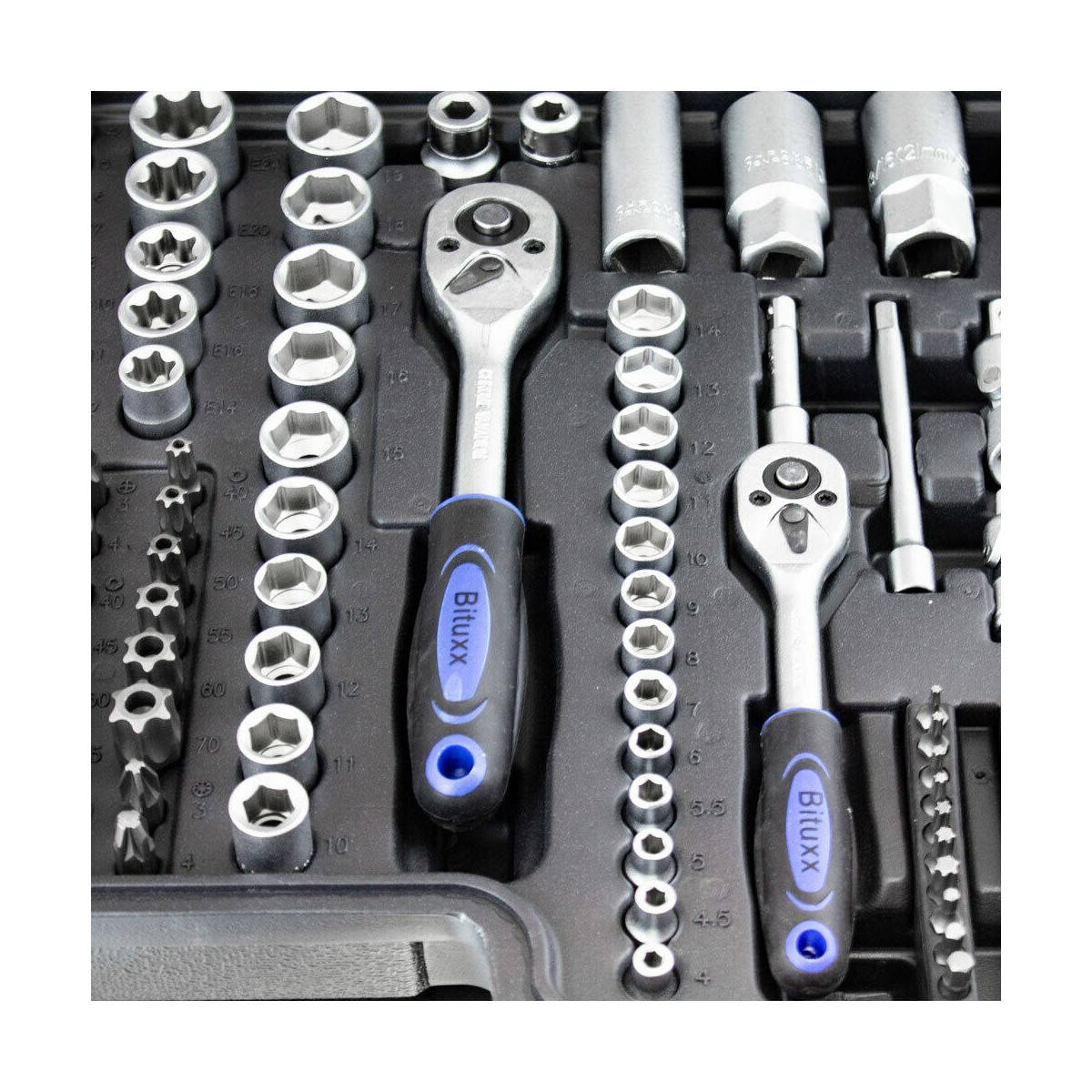 Set de chei cu accesorii 171 de piese