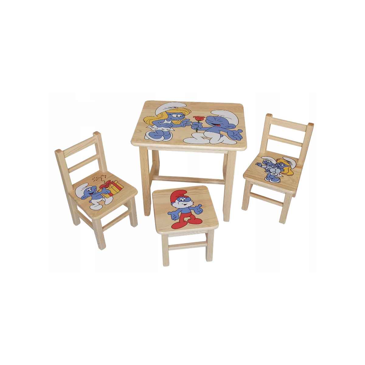 Scaunele și masa Păpușilor Șmolkovia