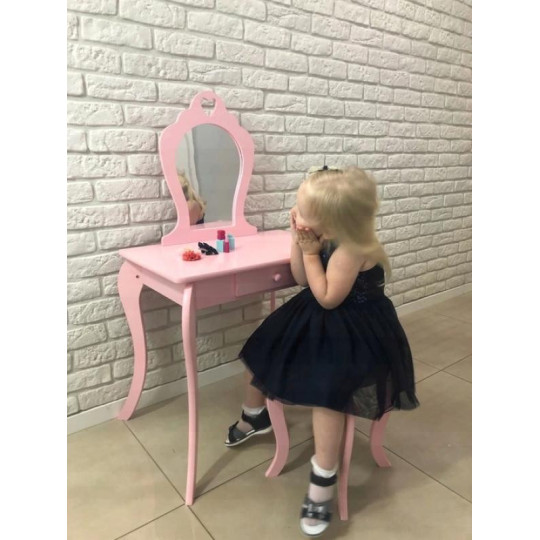 Toaletă pentru cameră de copii în culoare mentă