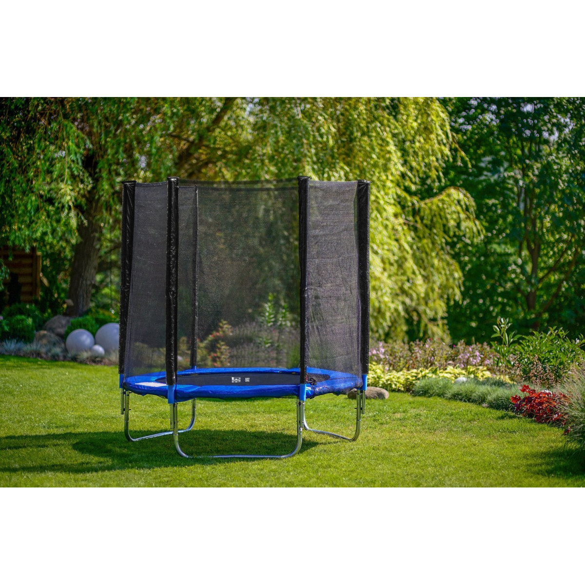 Trampolíne pentru copii de grădină de 183 cm cu scară și plasă.