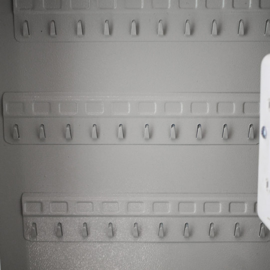 Seif electronic pentru 48 chei de culoare gri deschis