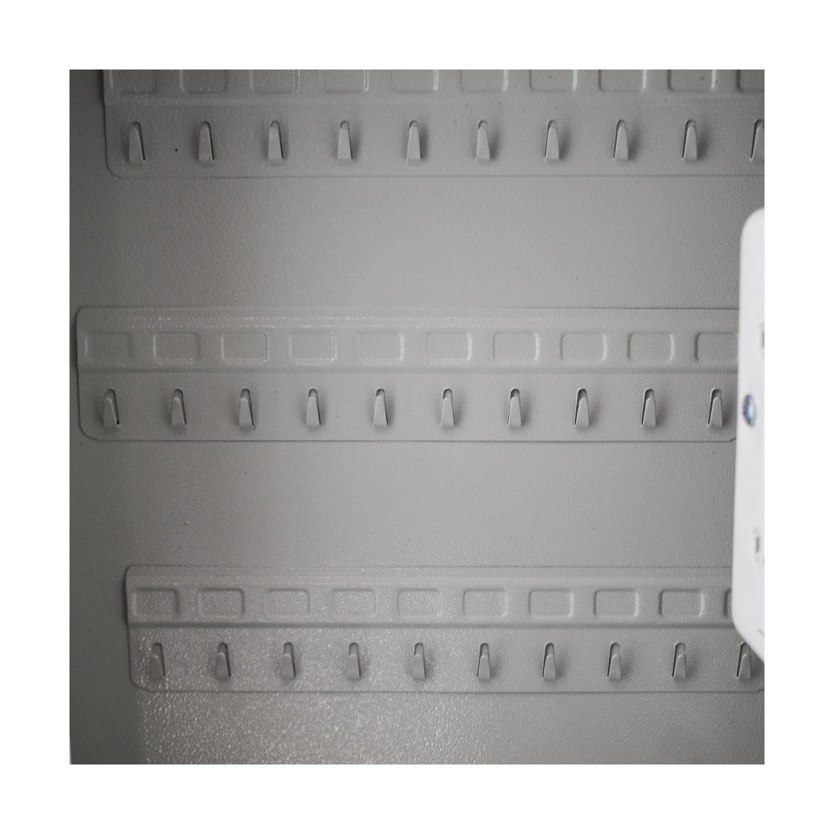 Seif electronic pentru 48 chei de culoare gri deschis