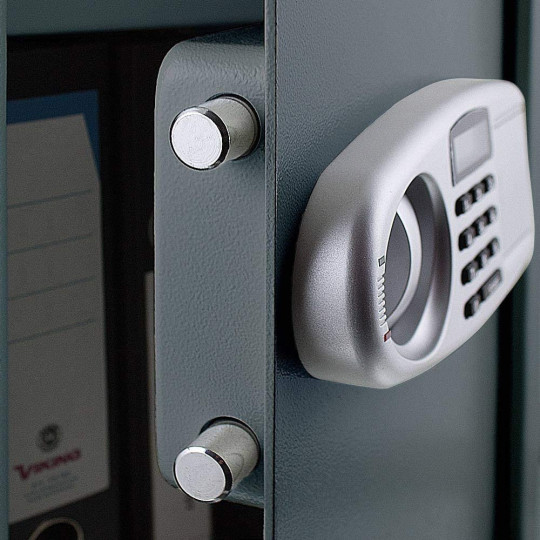 Sertar electronic mare de grafit