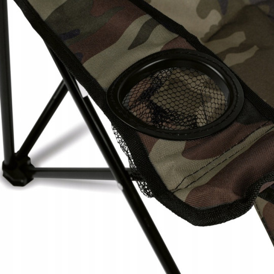 Scaun de pescuit army la un preț super.