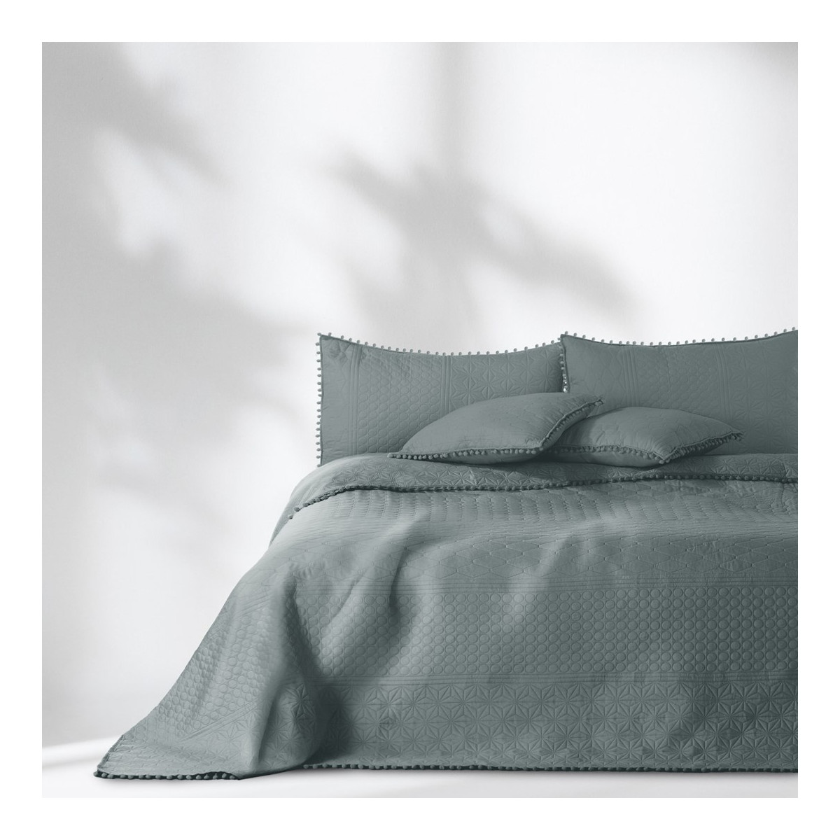 Pătură de pat luxoasă MEADORE de culoare gri, 200x220