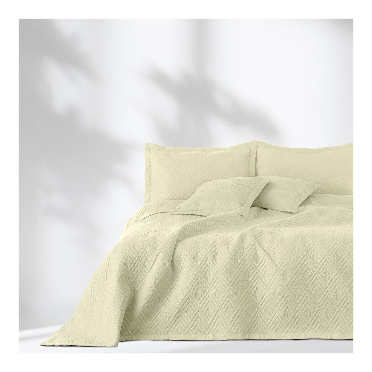 Poezie clasică pentru pat OPHELIA, culoare bej, 170x210