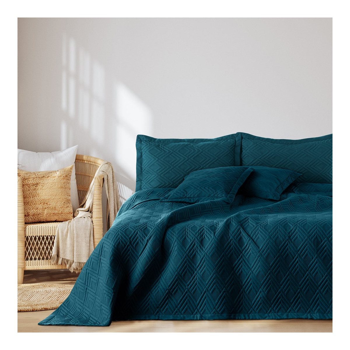 Pătură de pat OPHELIA, culoare albastru marin din microfibră, 170x210