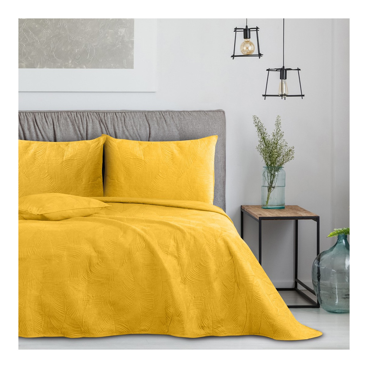 Pătură de pat de lux PALSHA, de culoare galbenă, cu dimensiunile 240x260.