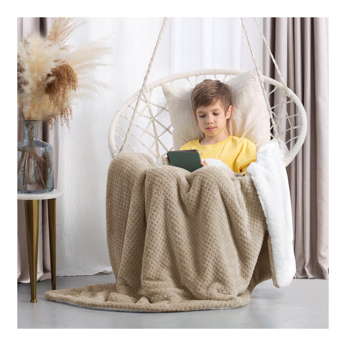 Fețe de pernă cu model reversibil în culoare albă cu frunze 140x200 cm