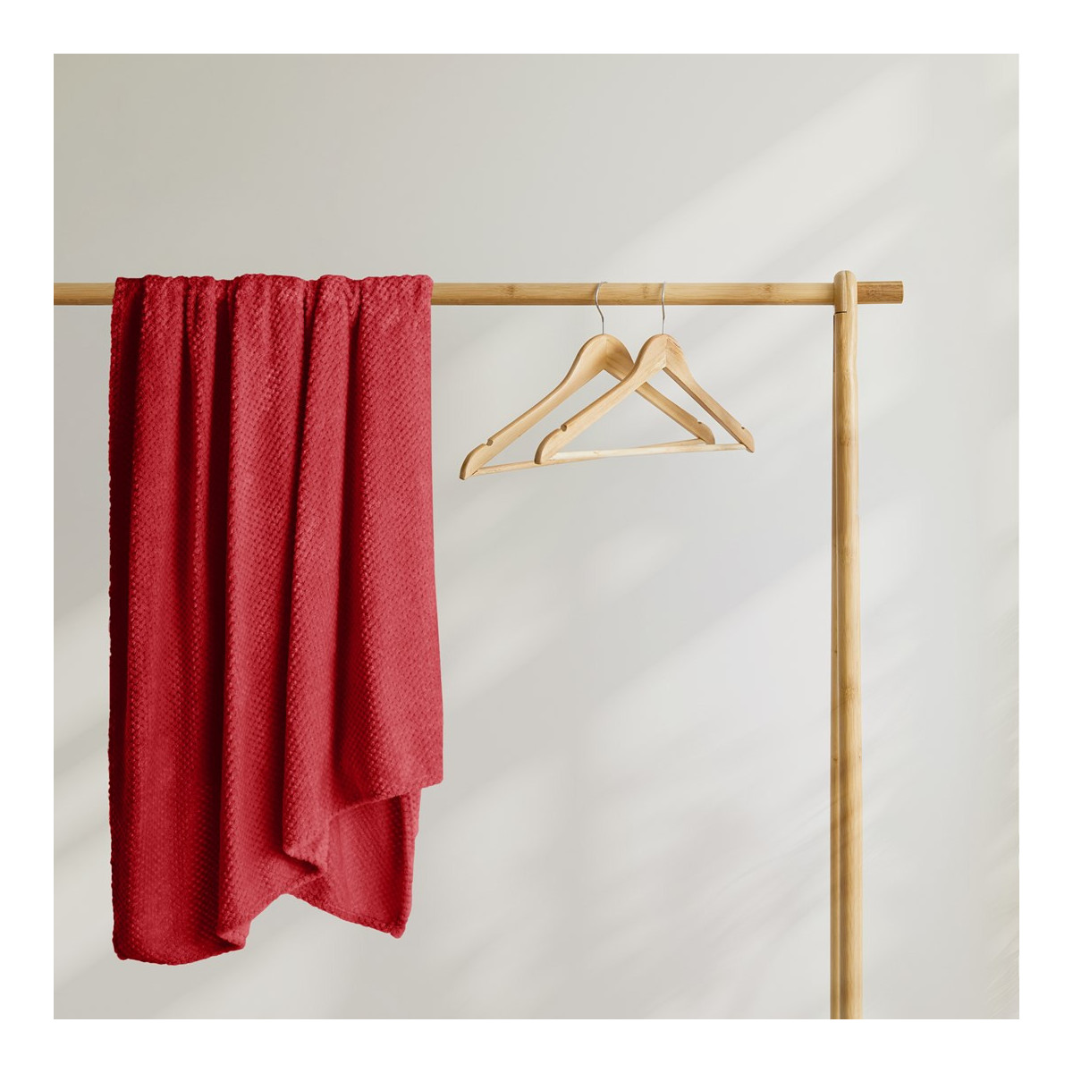 Pernă moale roșie HENRY, stil jacquard 70x150