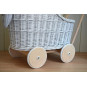 Carucioare pentru copii de culoare albă din ratan