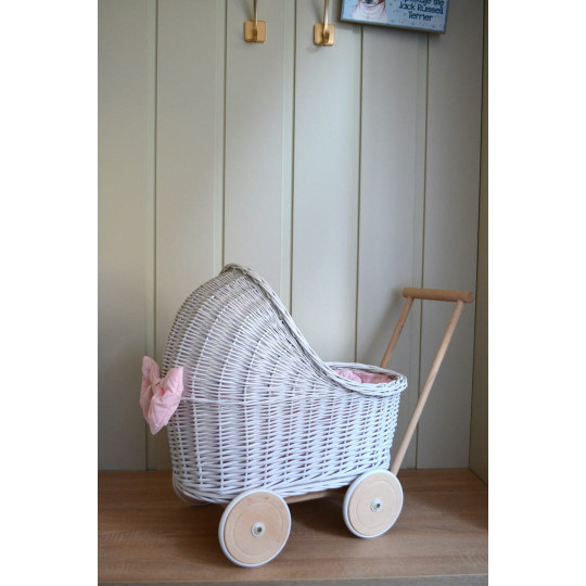 Cărucior pentru păpuși din nuiele, de culoare albă