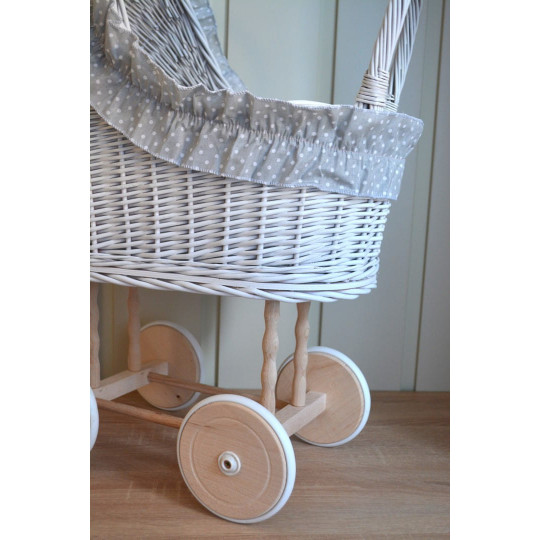 Cărucior de lux pentru păpuși cu pătură gri și volan.