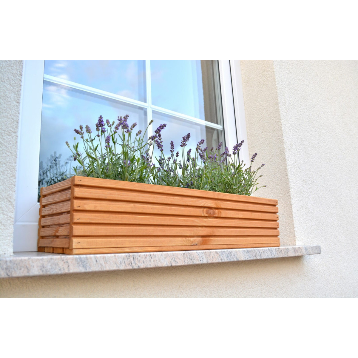 Vas de flori de culoare bej din lemn de pin de calitate superioară