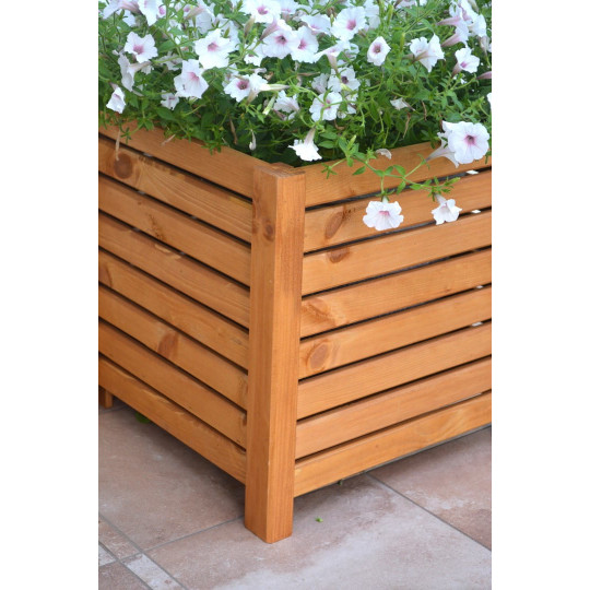 Lumânare mare din lemn de culoare maro deschis