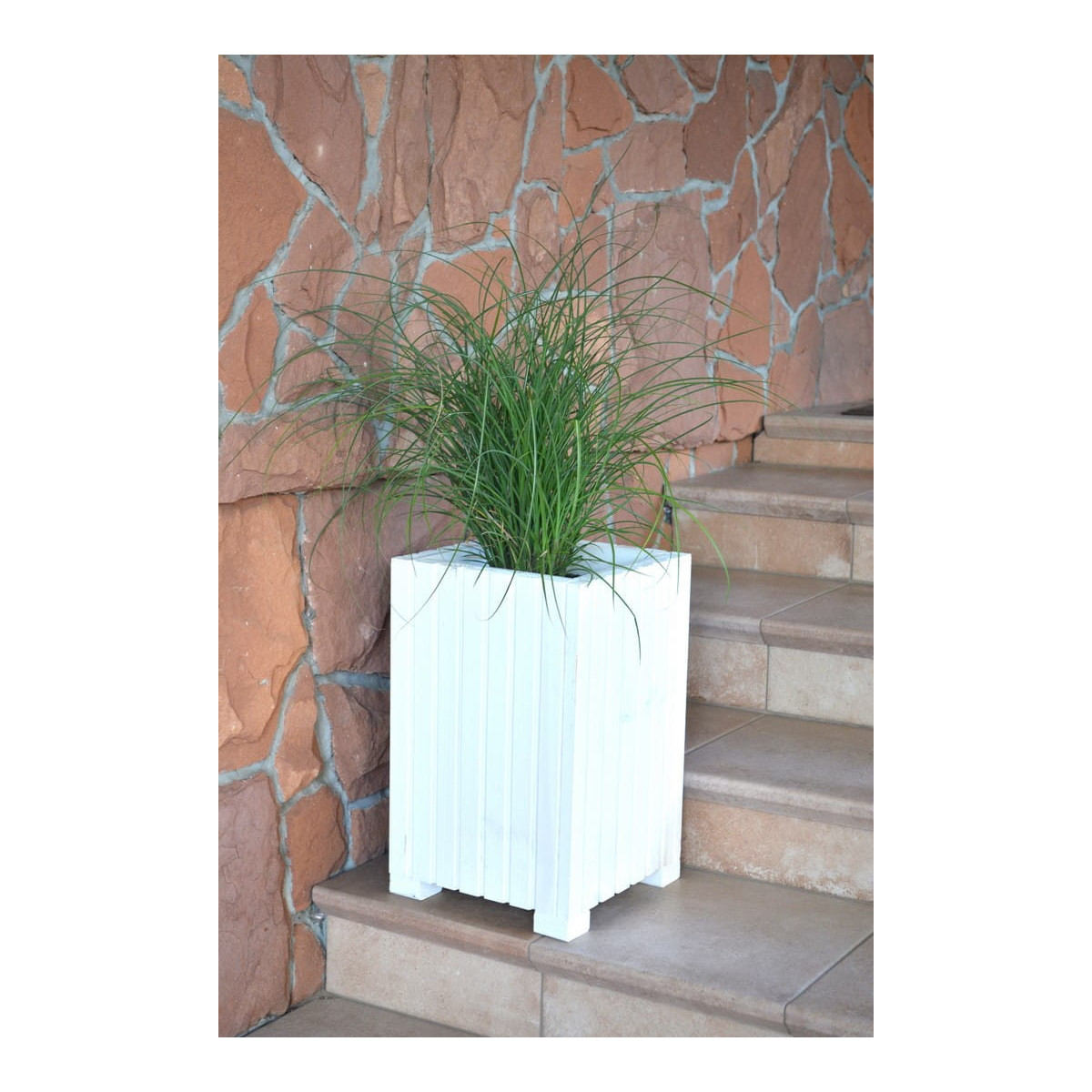 Vase din lemn moderne de culoare albă