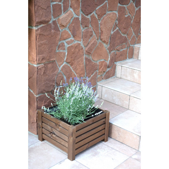 Banchete de flori din lemn maro