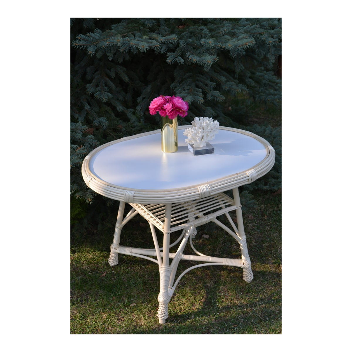 Marec marec oval tabel alb.