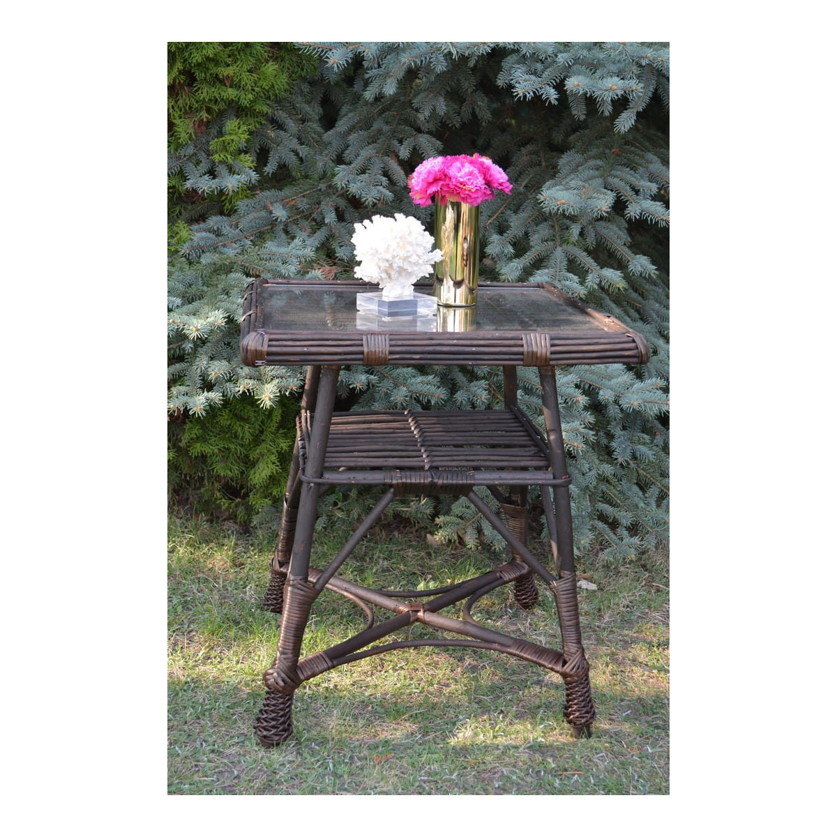 Masă pătrată din ratan cu sticlă - maro